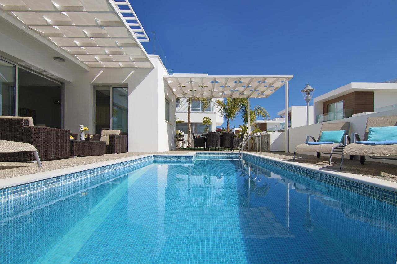 Villa Sunday Ayia Napa Exteriér fotografie